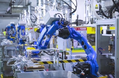 年?duì)I收超700億！除了新能源汽車與電池，比亞迪的“王牌”是計(jì)算機(jī)系統(tǒng)服務(wù)？